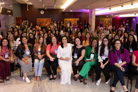 Foto das mulheres participantes do evento Conexão Mulher