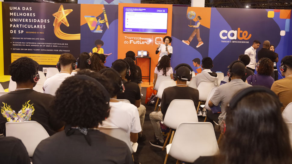Palestra sobre Trampos do Futuro na EXPO CIEE 2026.