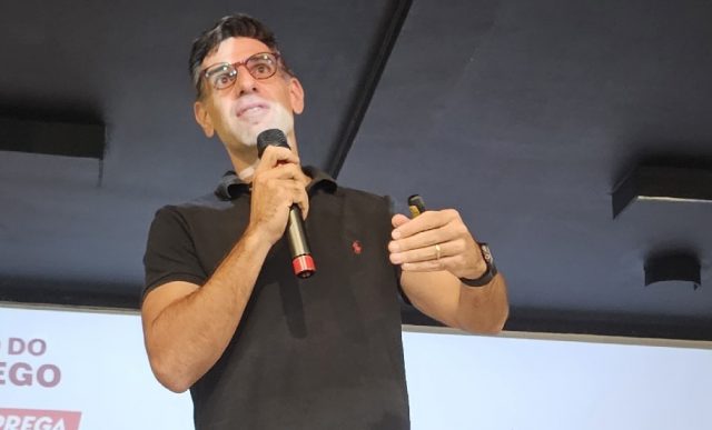 Rodrigo Dib, superintendente institucional e de inovação do CIEE, durante palestra no Feirão do Emprego, realizado em Belém/PA.