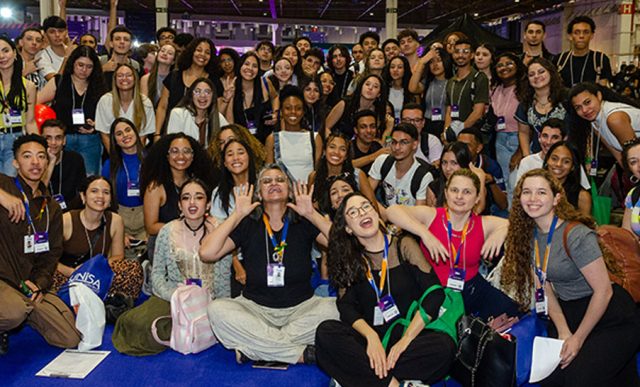 Foto da galera jovem que participou da Expo CIEE de 2024